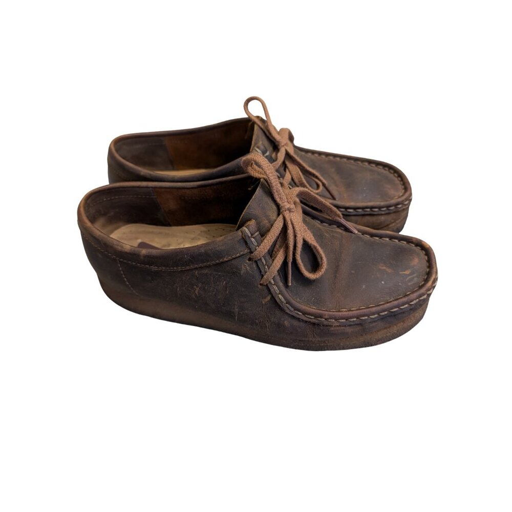 Clarks Wallabees